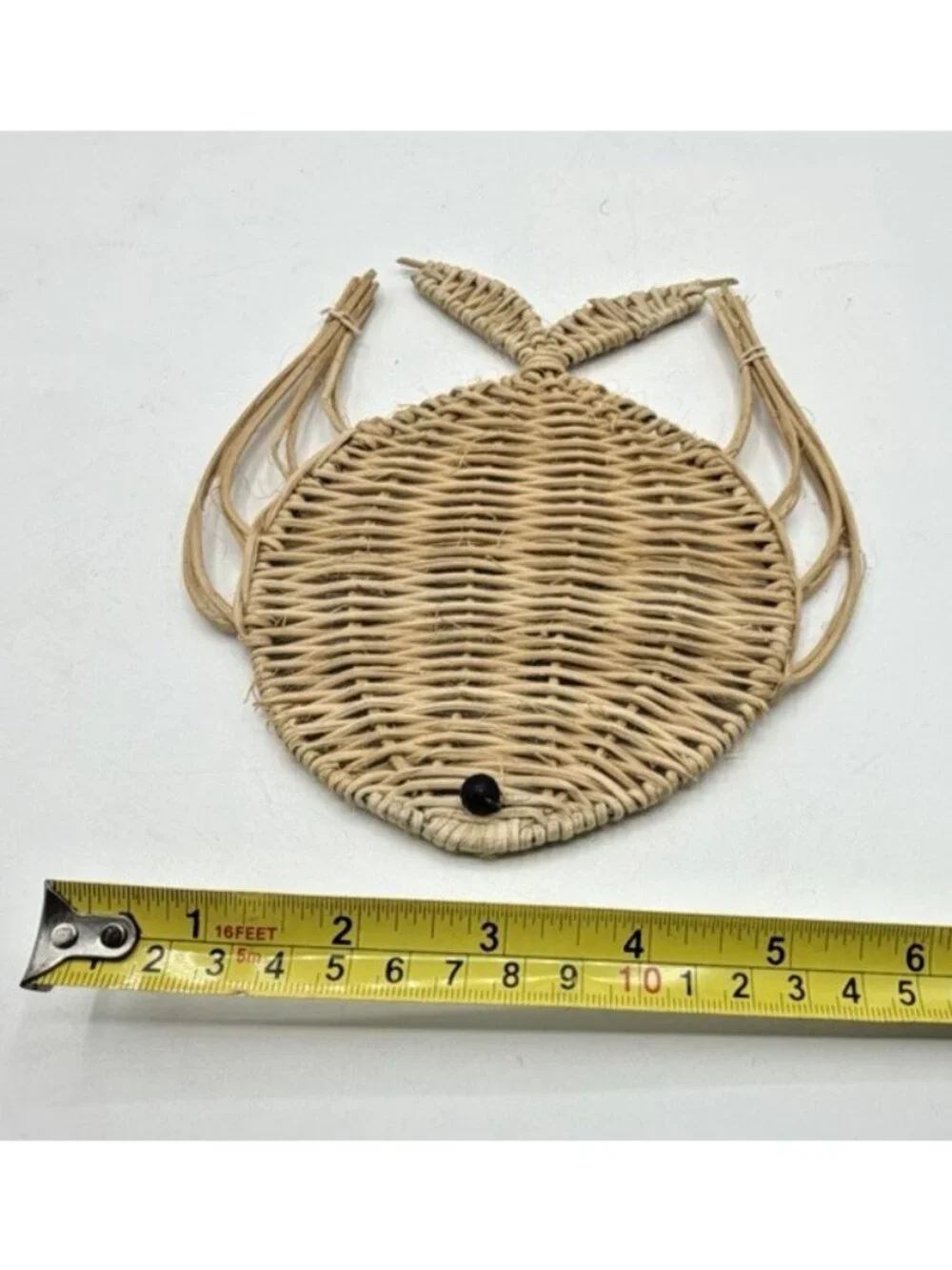 Vintage Wicker Straw Trivets Fish & Round Hot Pads Pot Mats Lot of 2 Boho Beach